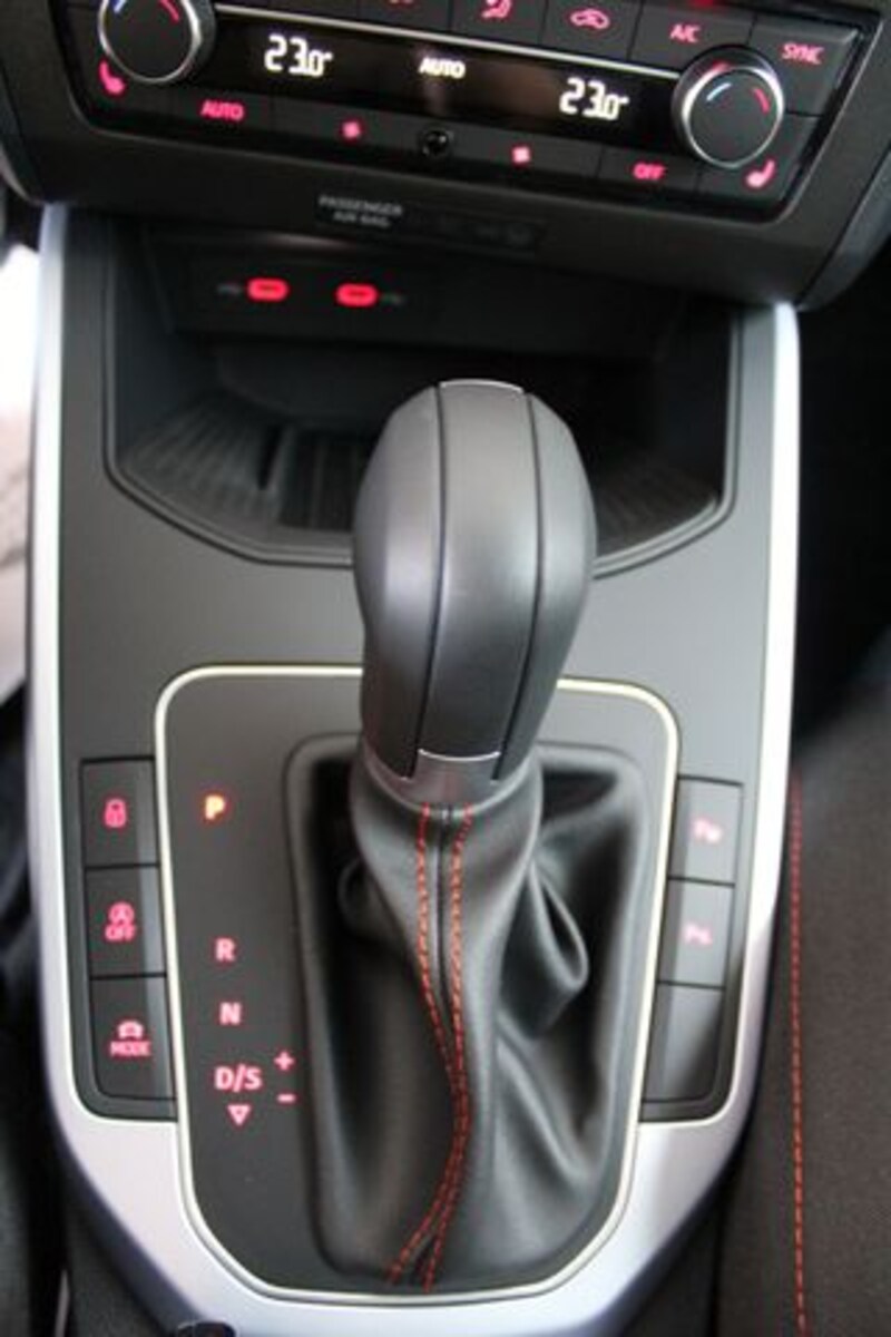 SEAT Arona – Bild 12