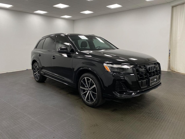 Photo of 2025 Audi Q7 
