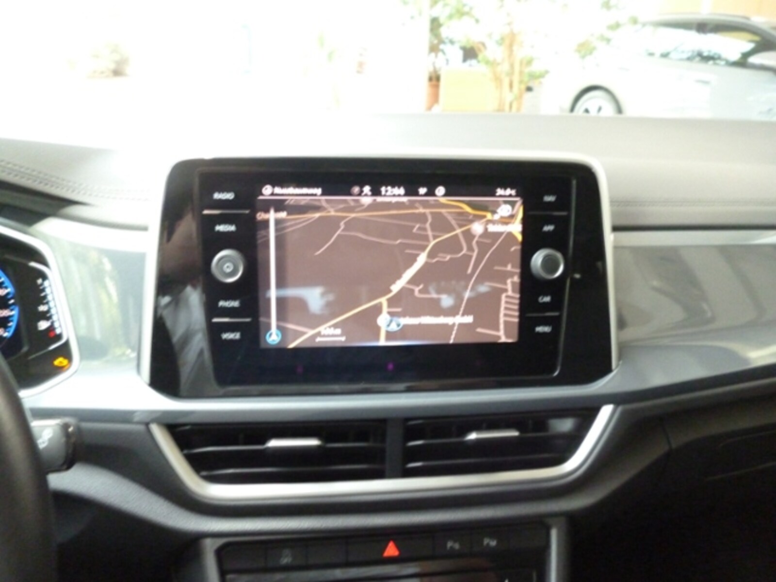 Volkswagen T-Roc – Bild 8