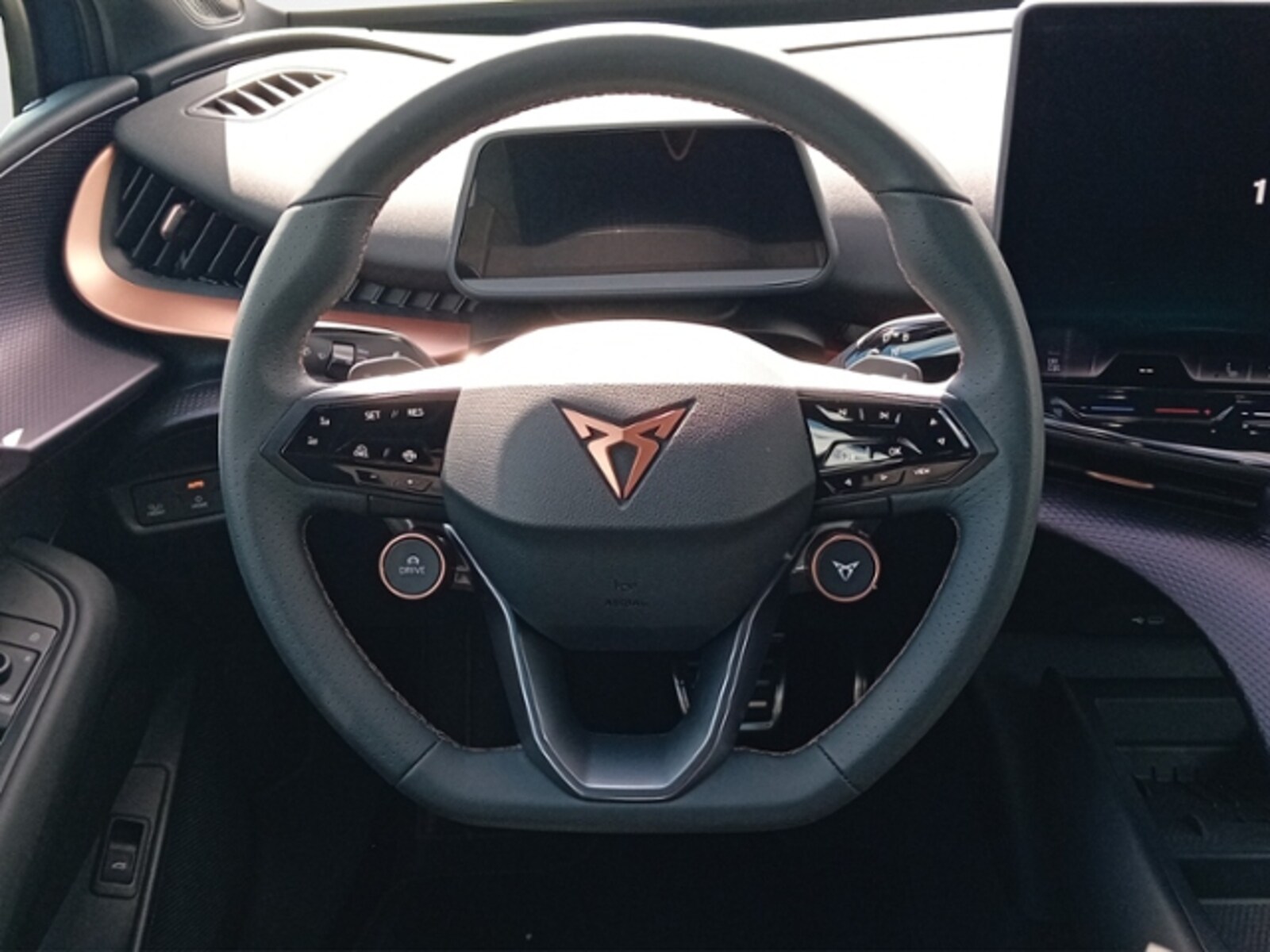 CUPRA Tavascan – Bild 16
