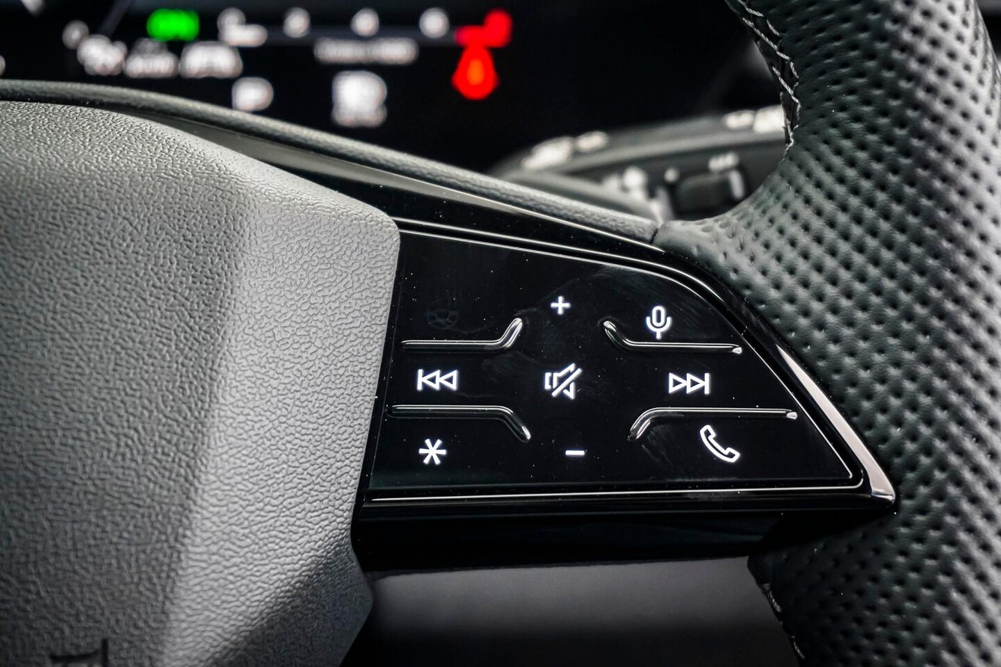 Image about Audi Q5 Sportback TFSI quattro 200 kW sport