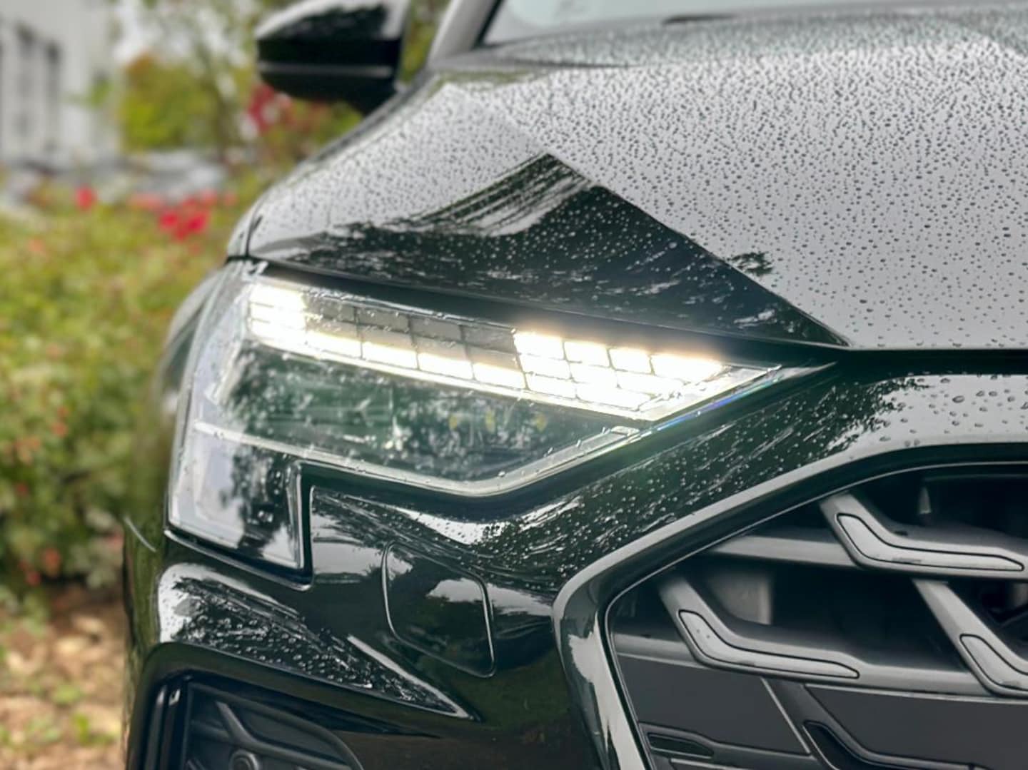 Bild über Audi S3 Sportback TFSI quattro S tronic - für weitere Informationen kontaktieren Sie den Audi Partner