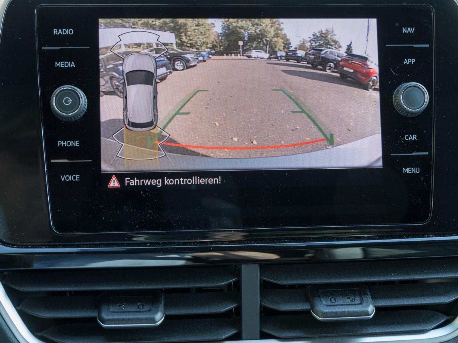 Volkswagen T-Roc – Bild 15