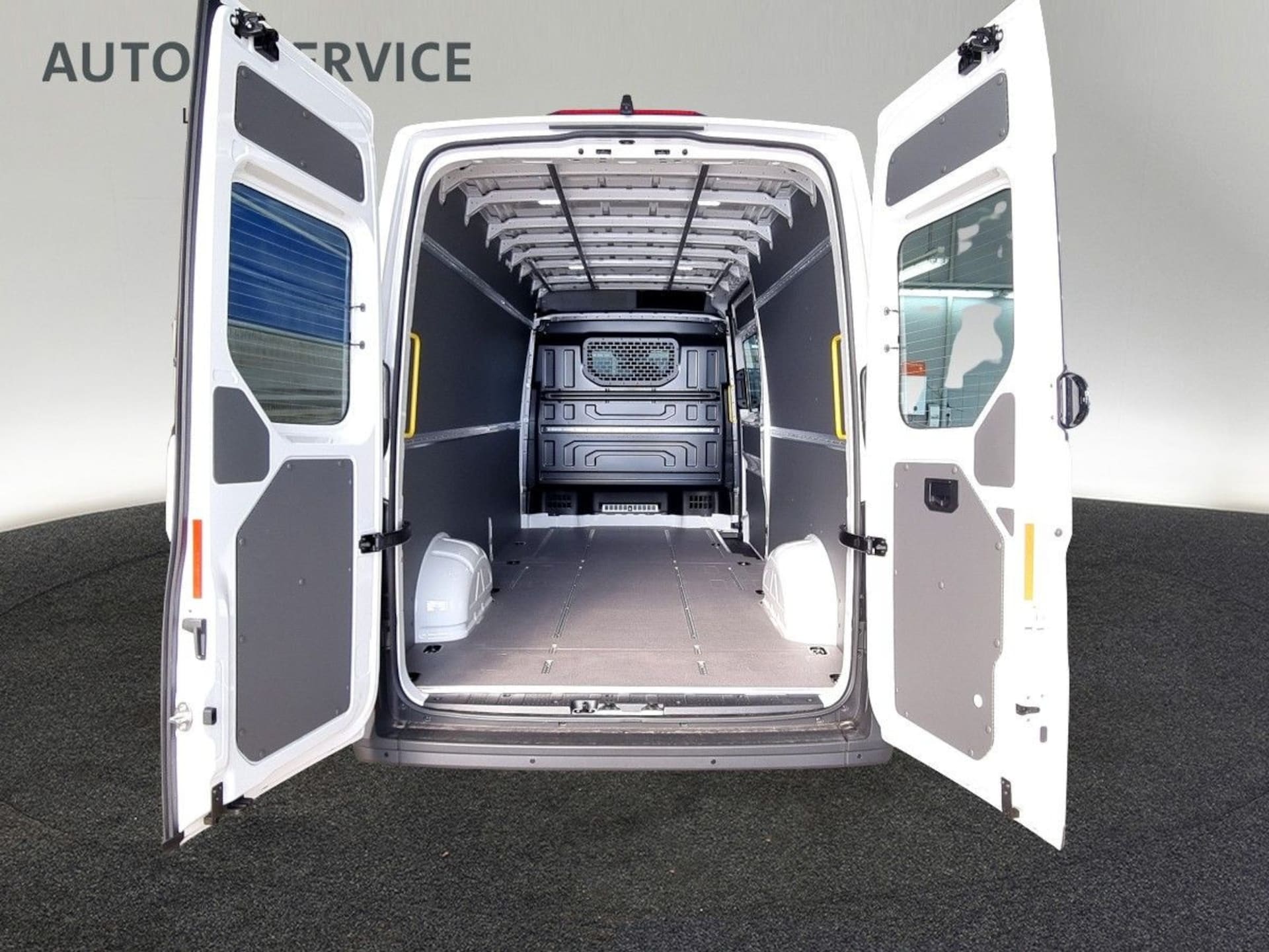 Volkswagen Crafter Kasten langer Radstand