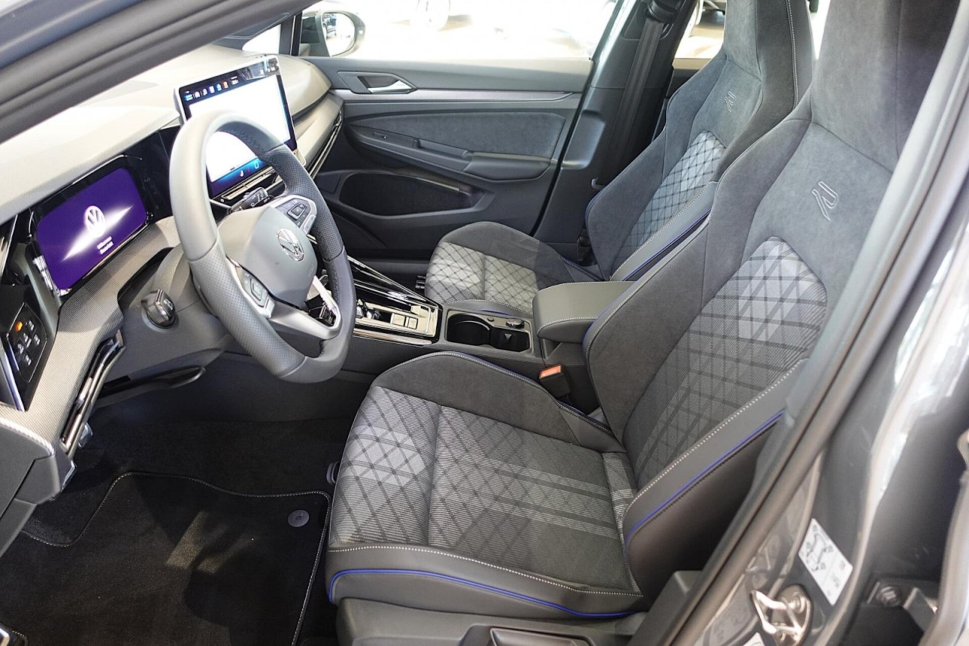 Volkswagen Golf Variant R-Line