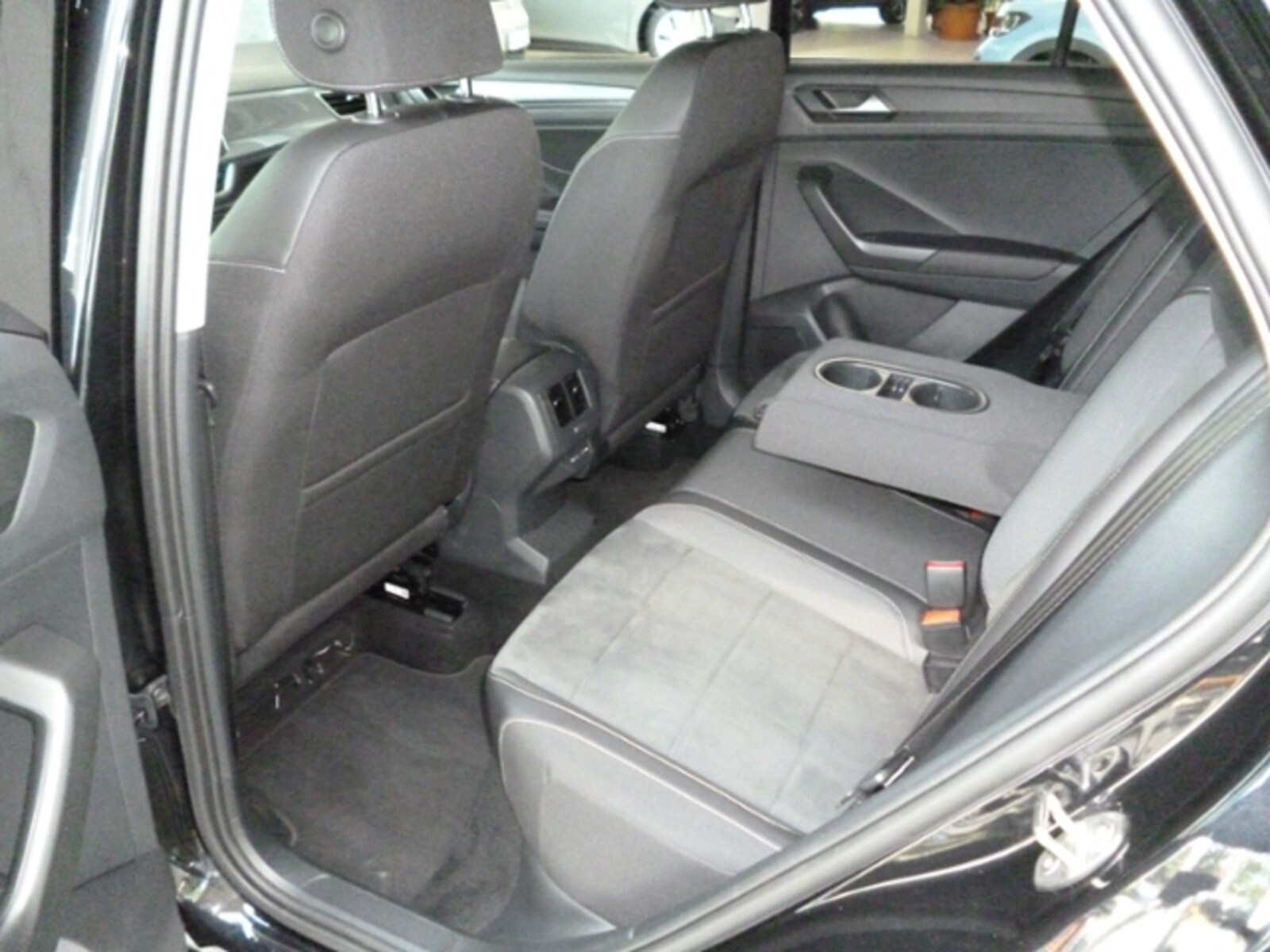 Volkswagen T-Roc – Bild 10