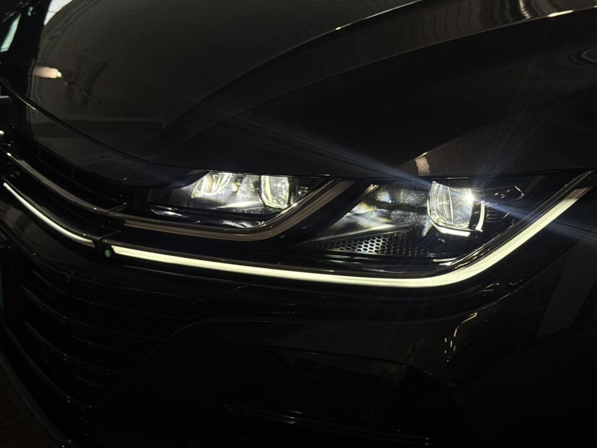 Volkswagen Arteon Shooting Brake R