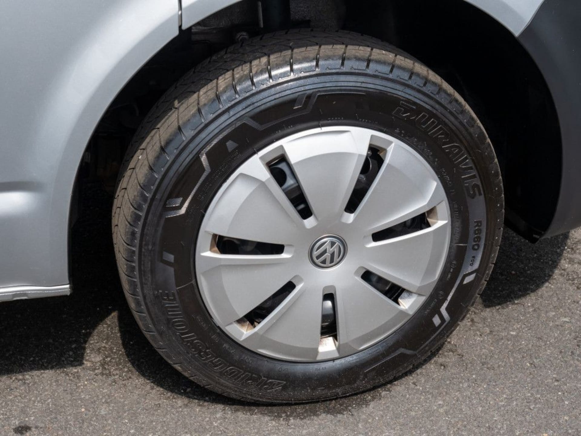 Volkswagen T6.1 Transporter Kasten kurzer Radstand