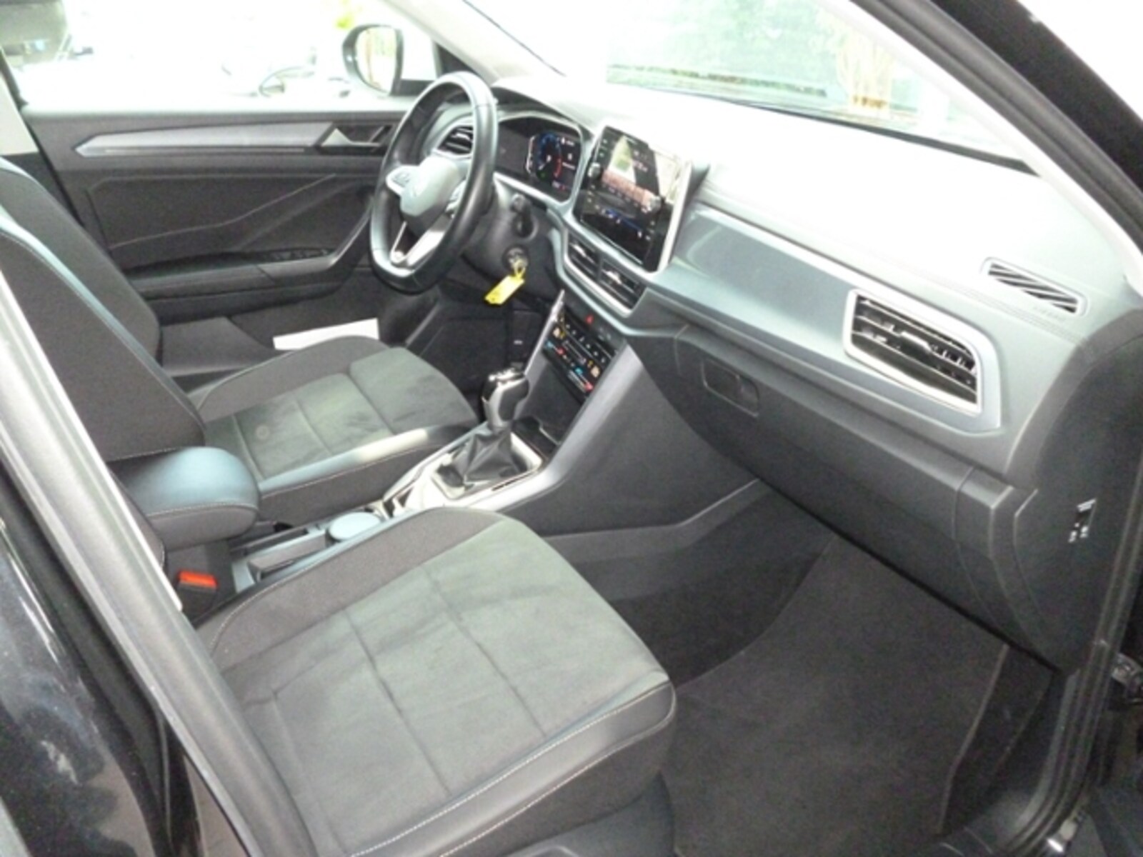 Volkswagen T-Roc – Bild 11