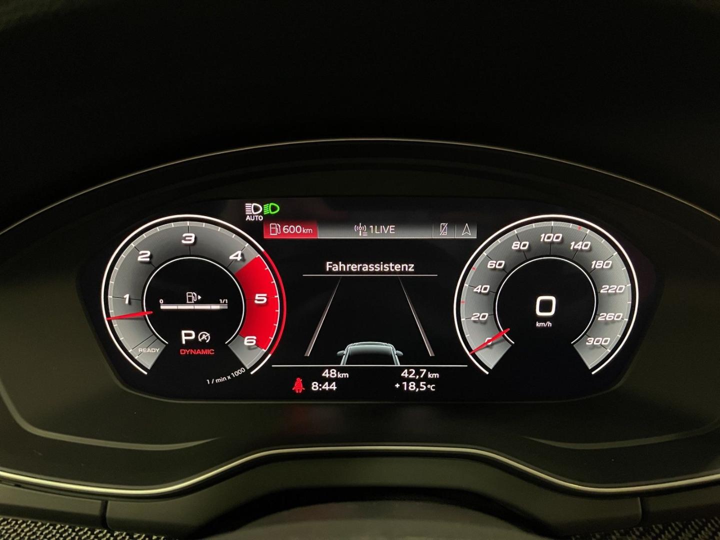 Image about Audi SQ5 Sportback TDI tiptronic