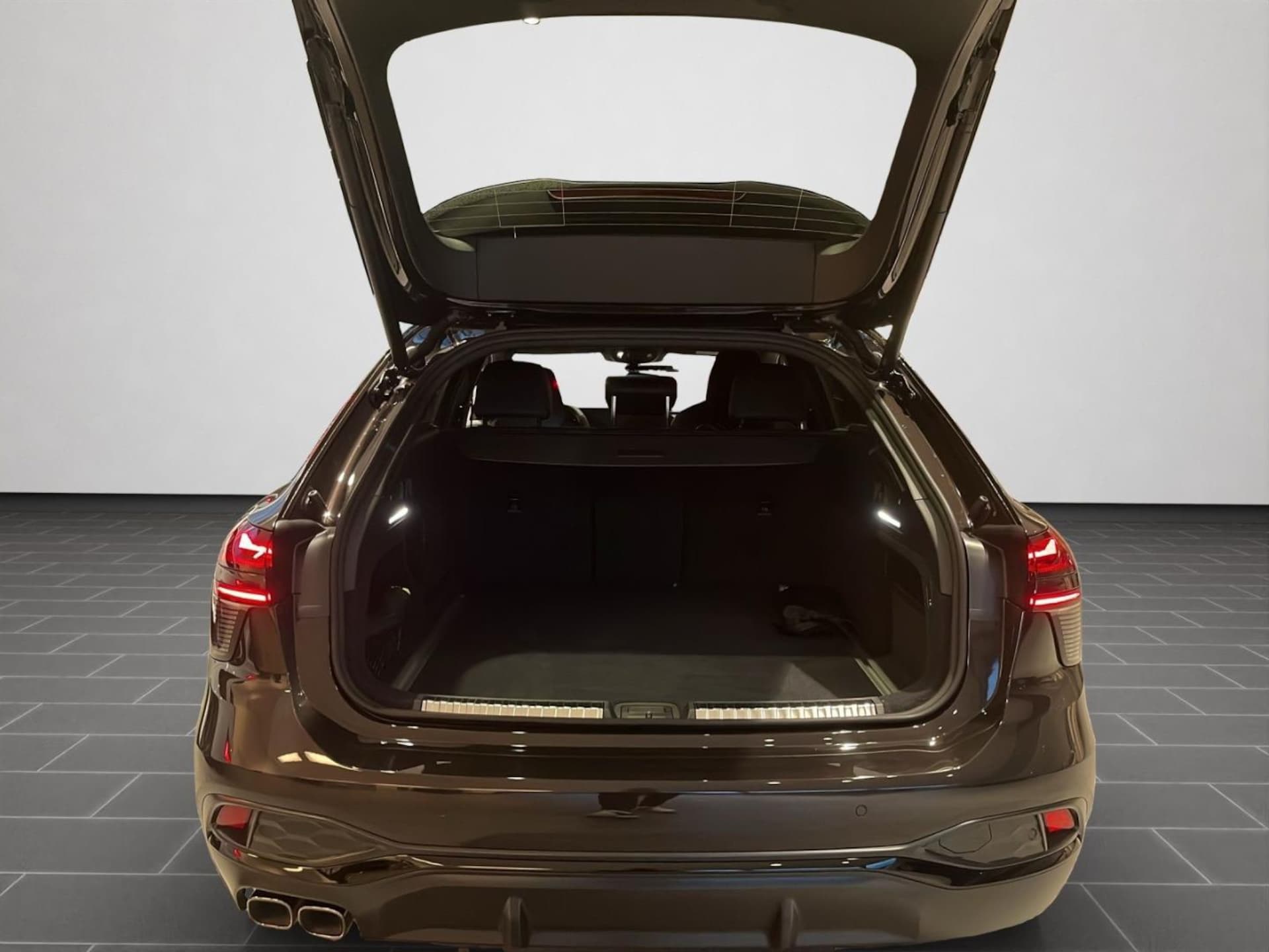 Audi A6 Avant edition one