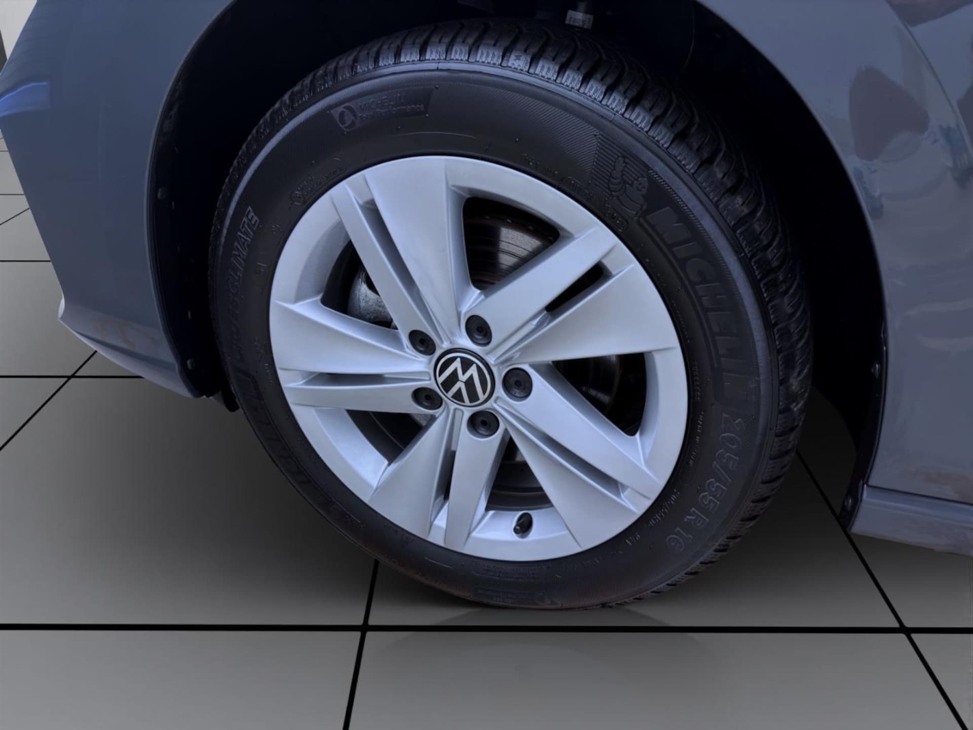 Volkswagen Golf Life