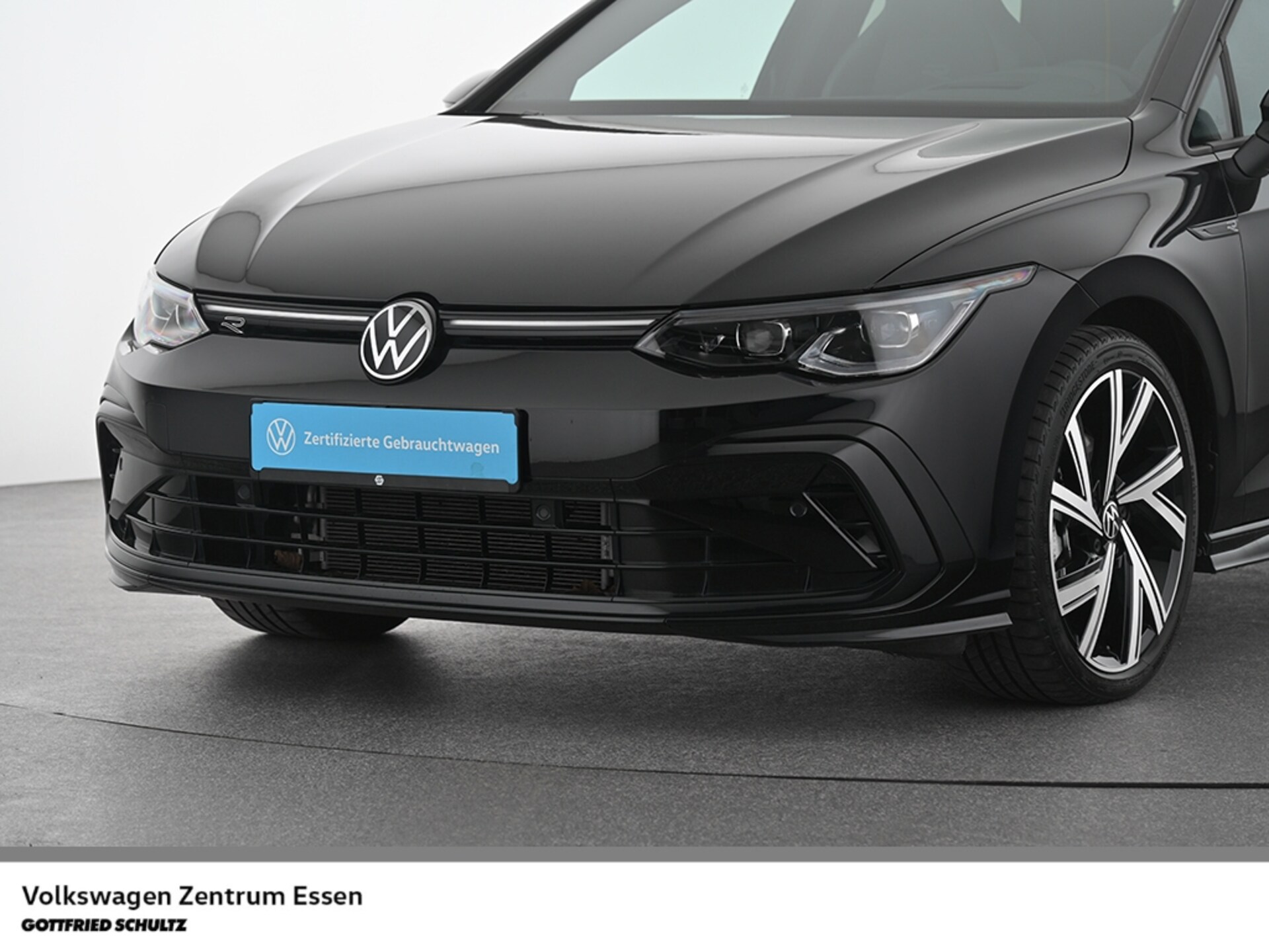 Volkswagen Golf R-Line