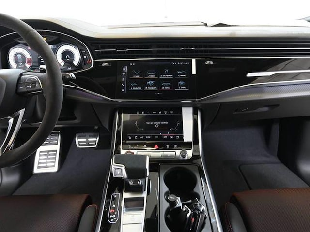 2026 Audi RS Q8 SUV performance