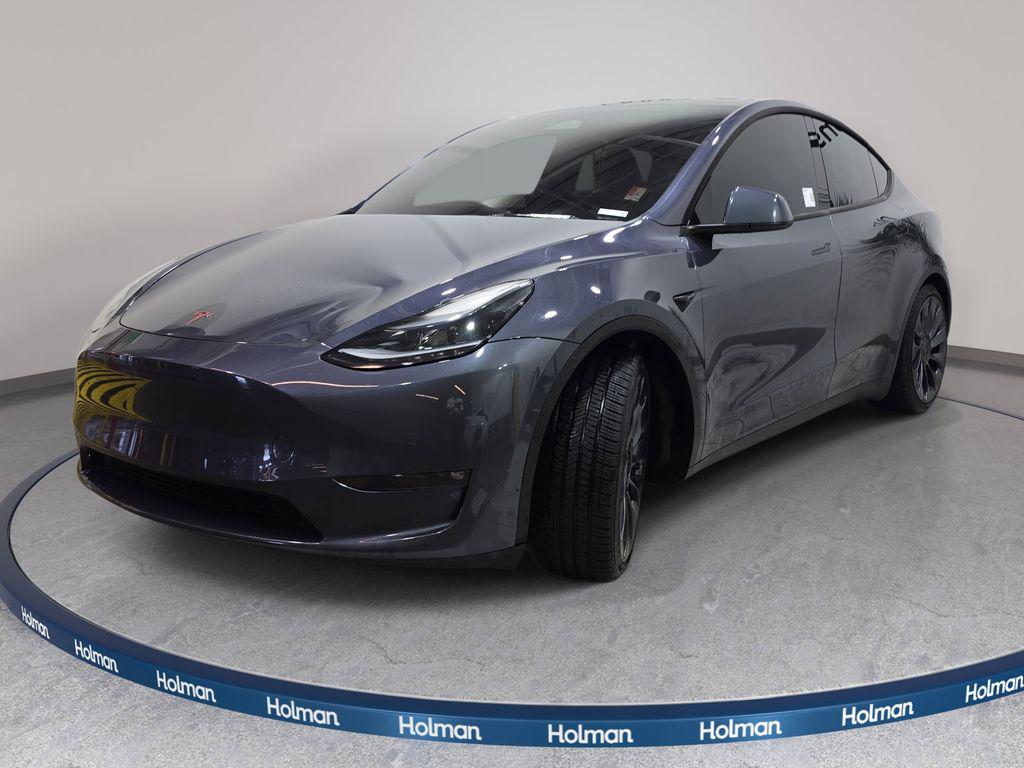 2022 Tesla Model Y Performance Dual Motor All-Wheel Drive's photo