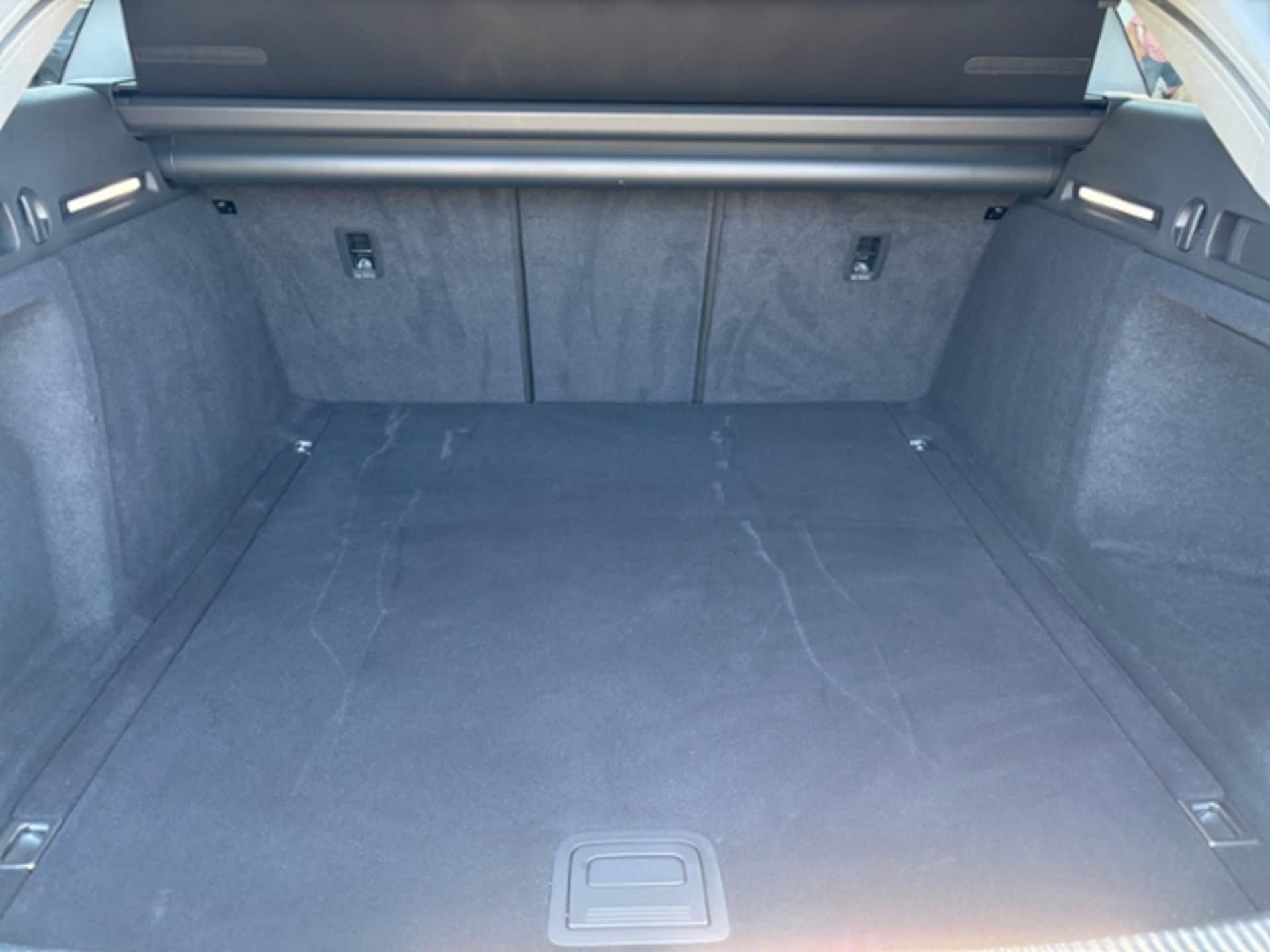 Audi A4 Avant S line