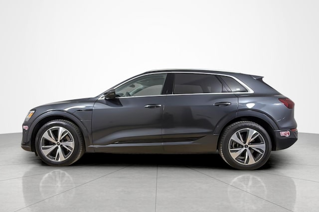2024 Audi Q8 e-tron