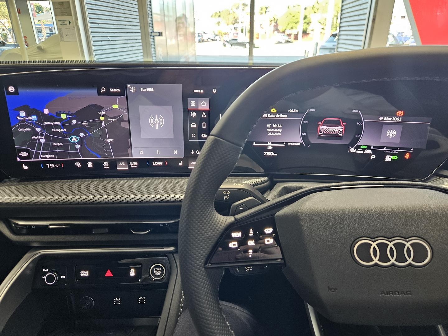 Image about Audi Q5 SUV TDI quattro 150 kW sport