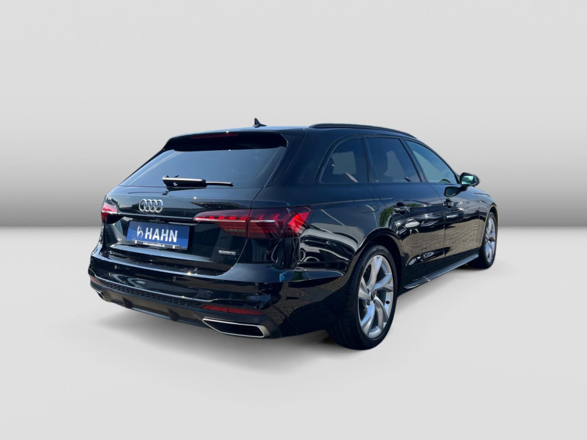Audi A4 Avant S line