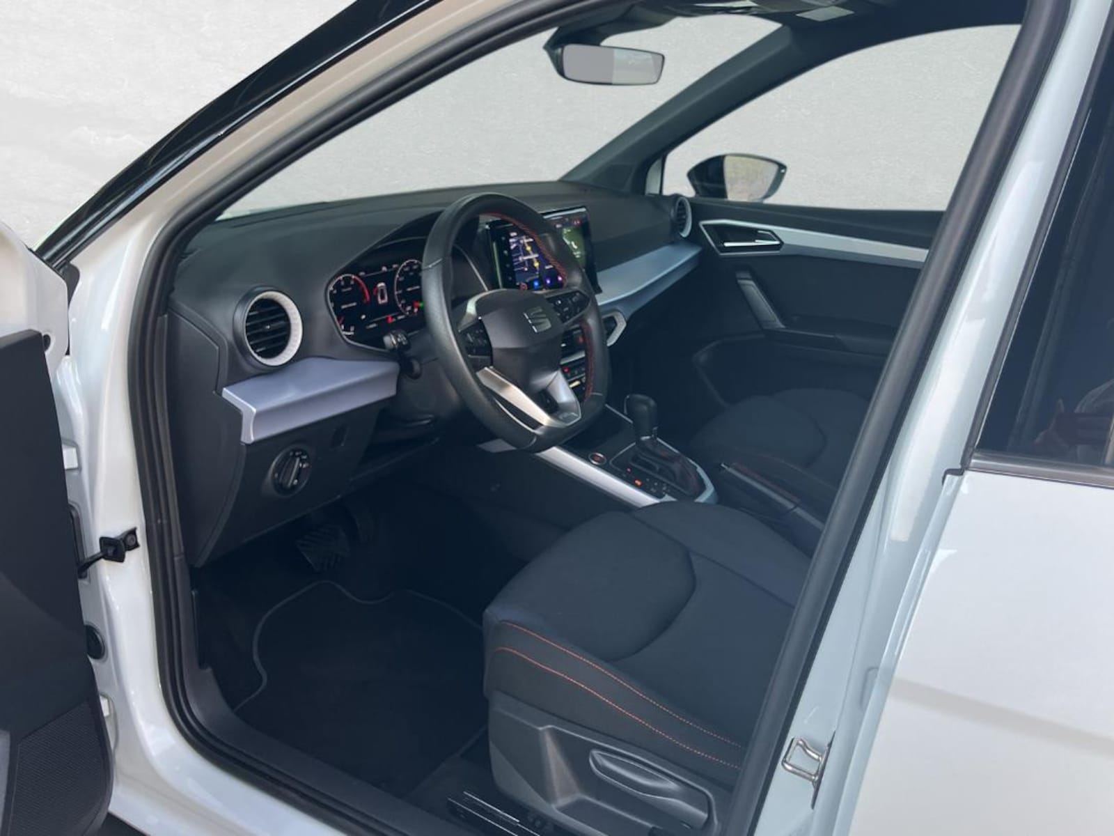 SEAT Arona – Bild 9