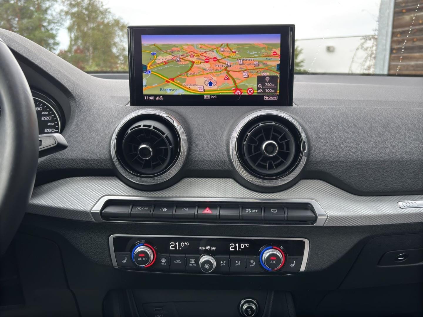 Bild über Audi Q2 S line 35 TFSI 110(150) kW(PS) S tronic - für weitere Informationen kontaktieren Sie den Audi Partner