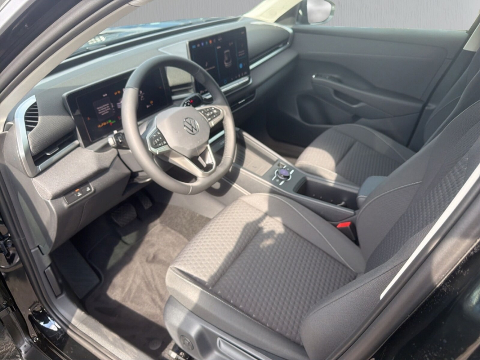 Volkswagen T-Roc – Bild 13
