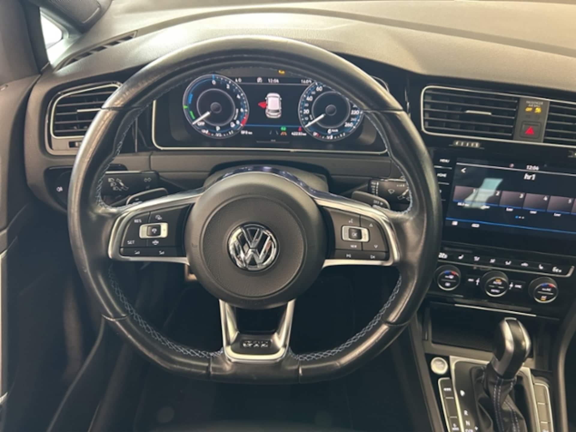 Volkswagen Golf GTE