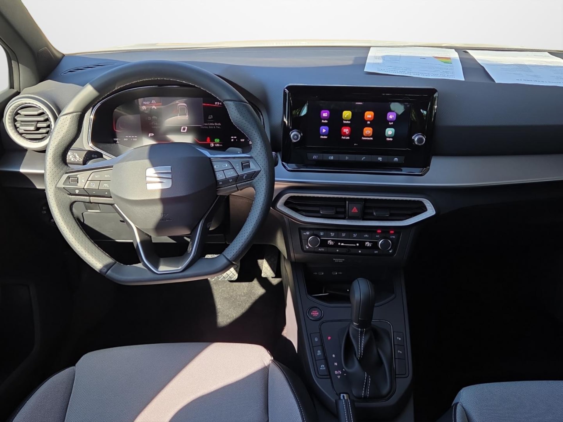 SEAT Arona FR