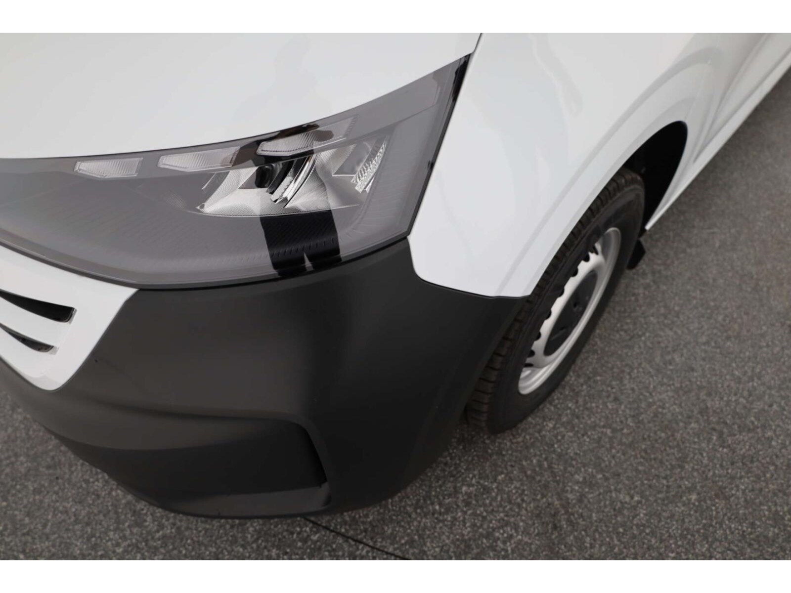 Volkswagen Transporter Kasten langer Radstand – Bild 6