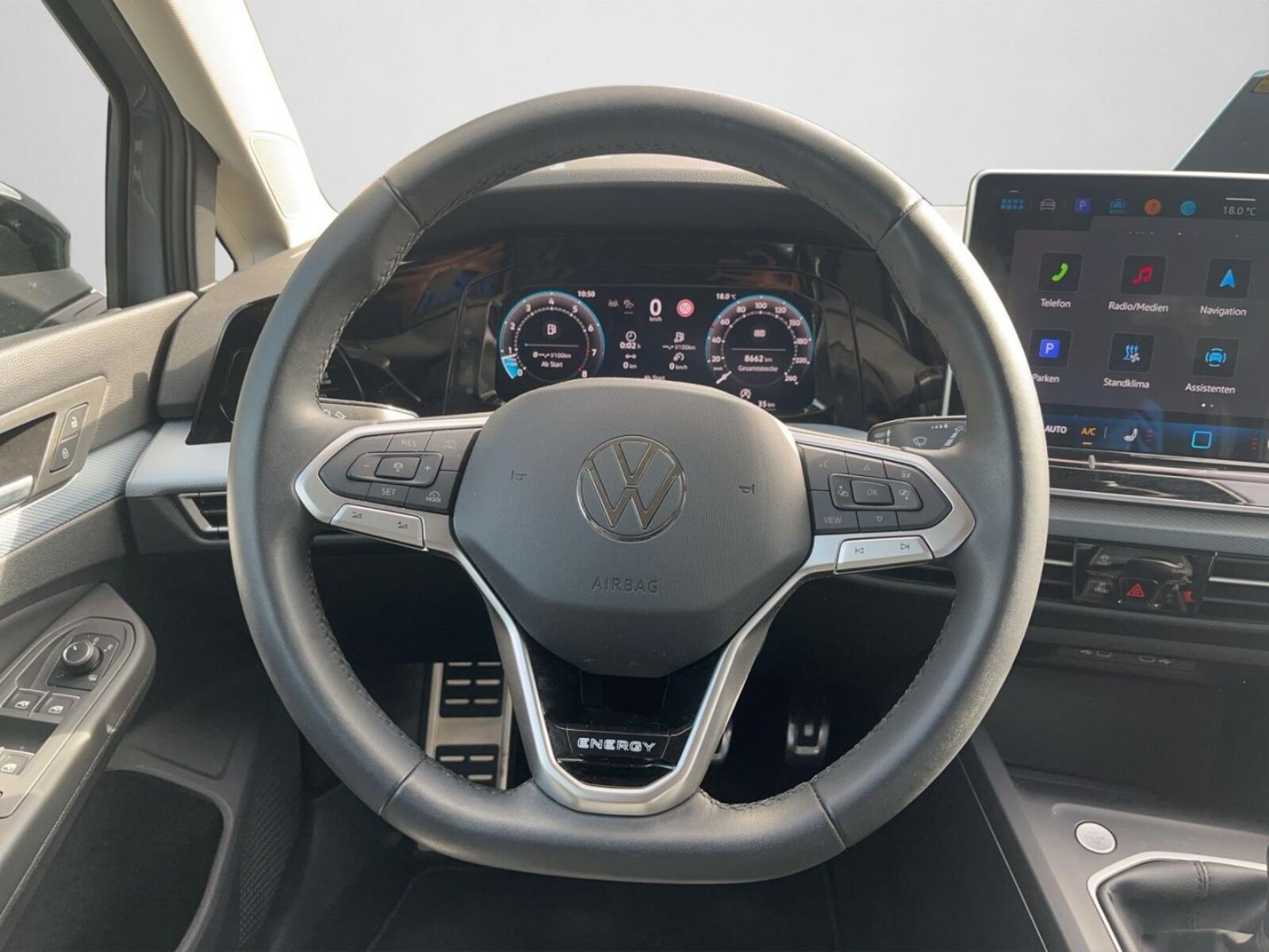 Volkswagen Golf Variant – Bild 9