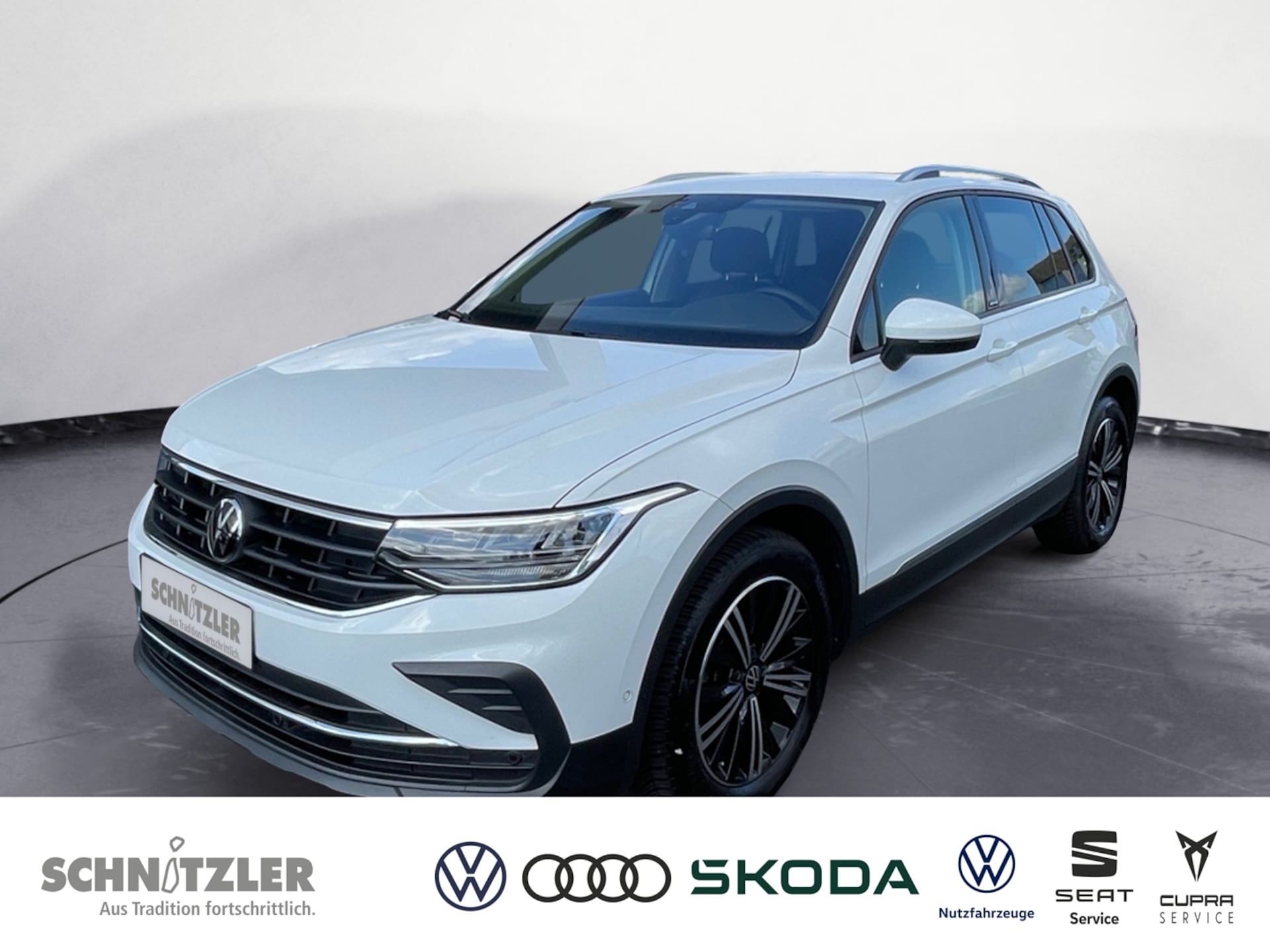 Volkswagen Tiguan — Volkswagen Tiguan 1.5 TSI DSG Active LED/NAVI/KAMERA/APP/GARA10/27+++