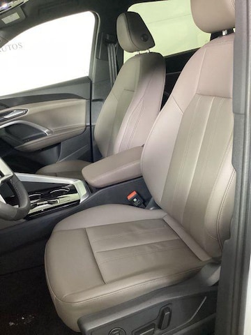 2025 Audi Q5 Premium - Photo 12