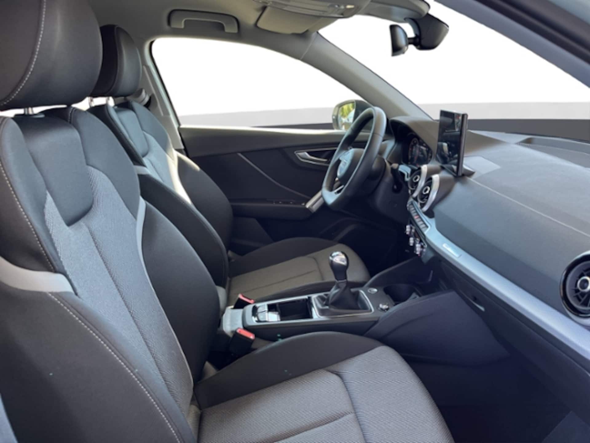 Audi Q2 S line