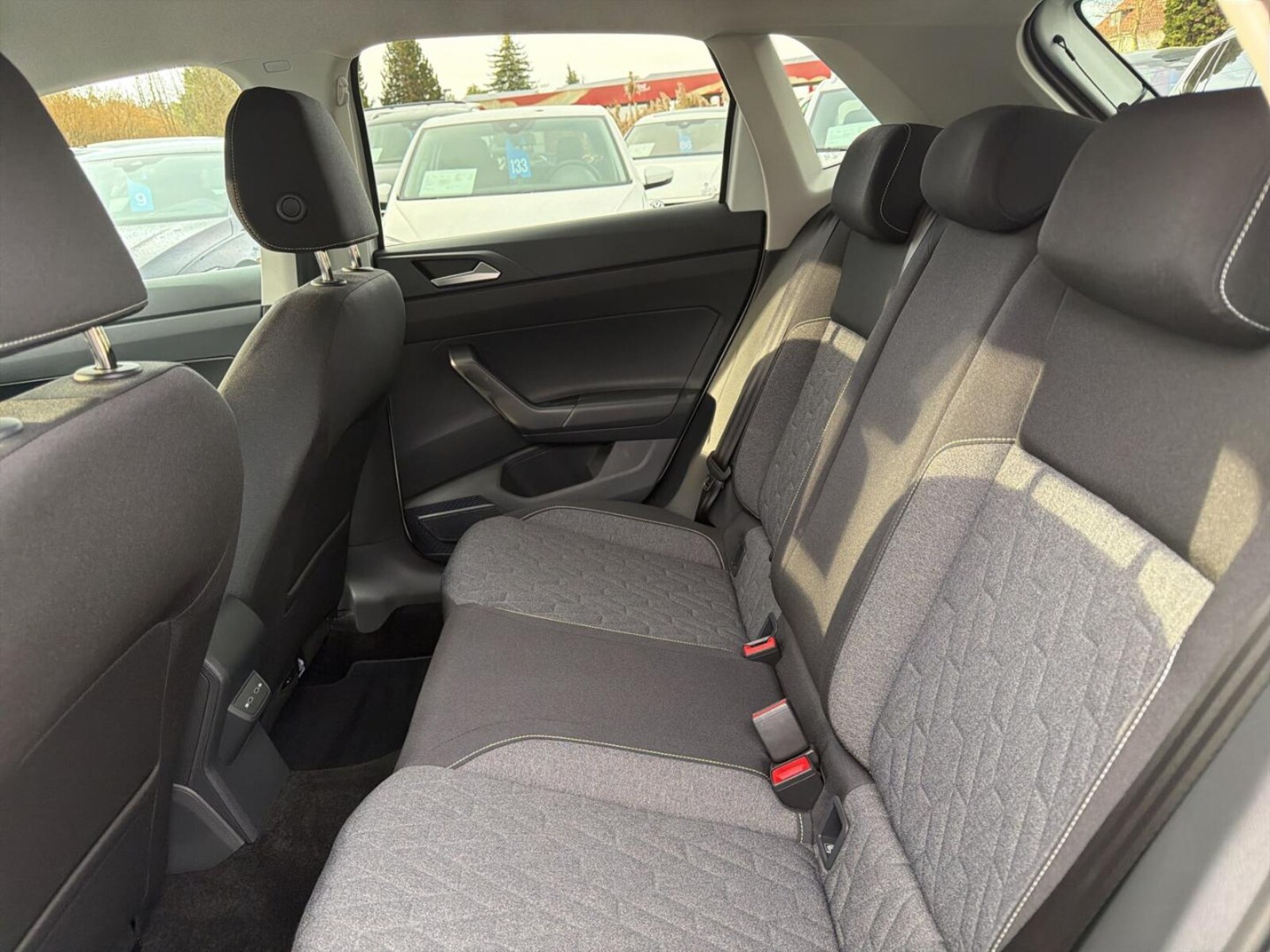 Volkswagen Polo – Bild 8