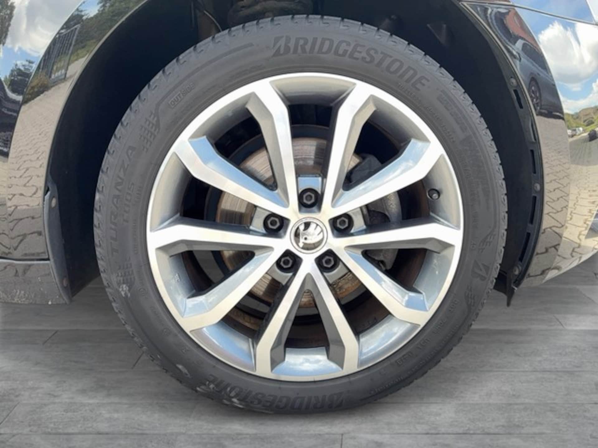 Skoda Octavia Combi Ambition