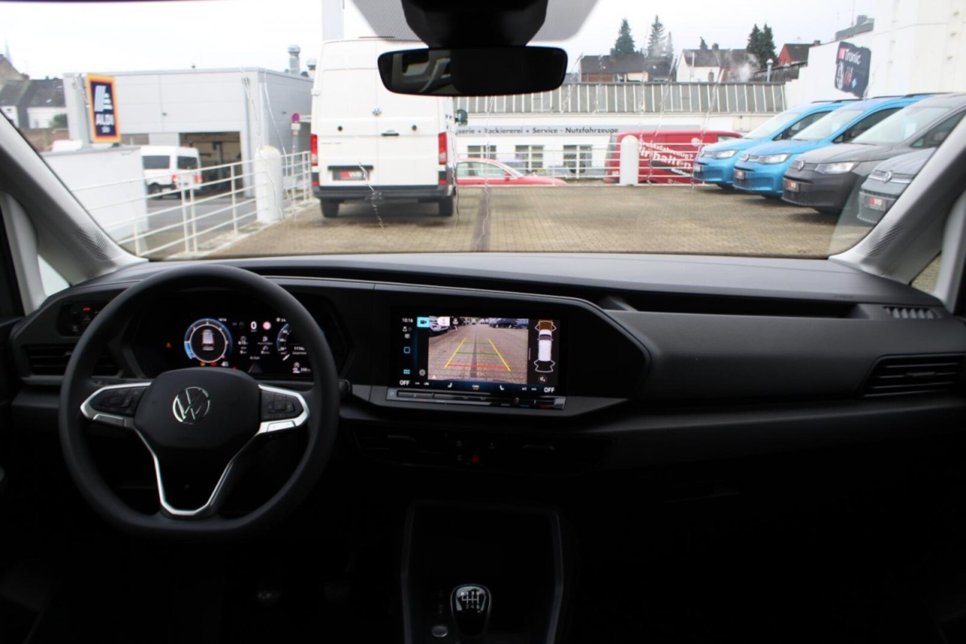 Volkswagen Caddy Basis-Modell
