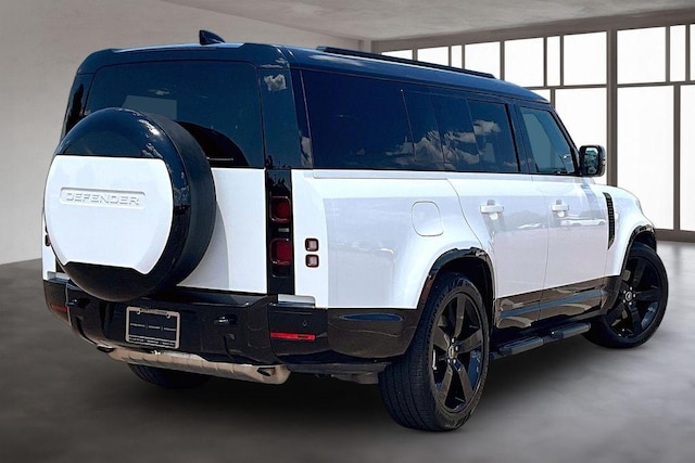 2025 Land Rover Defender