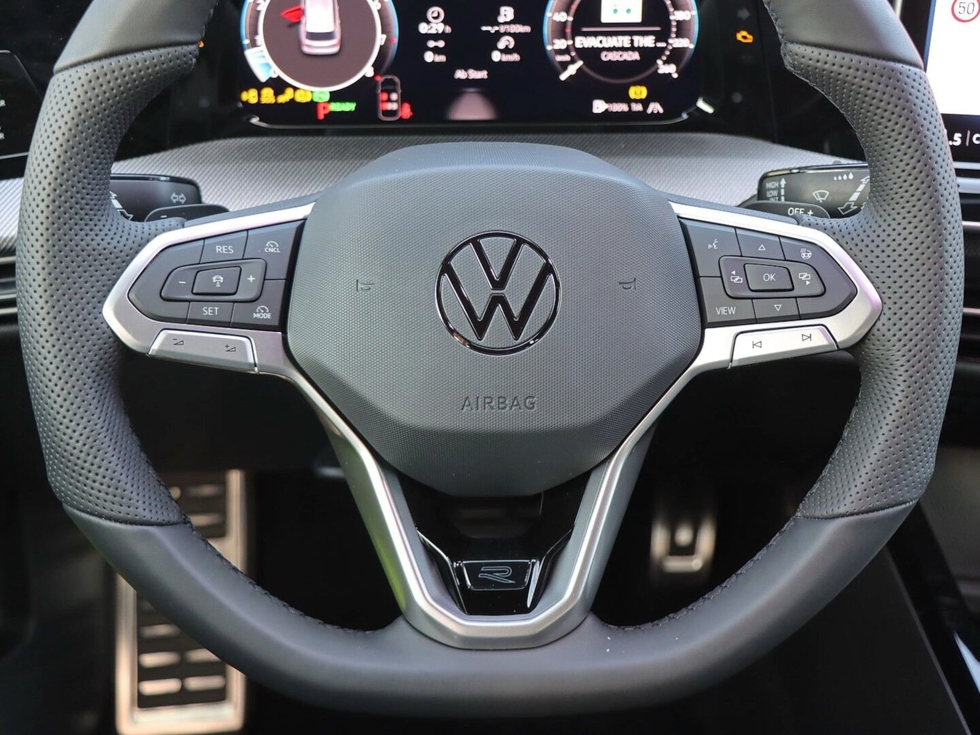 Volkswagen Golf Variant R-Line