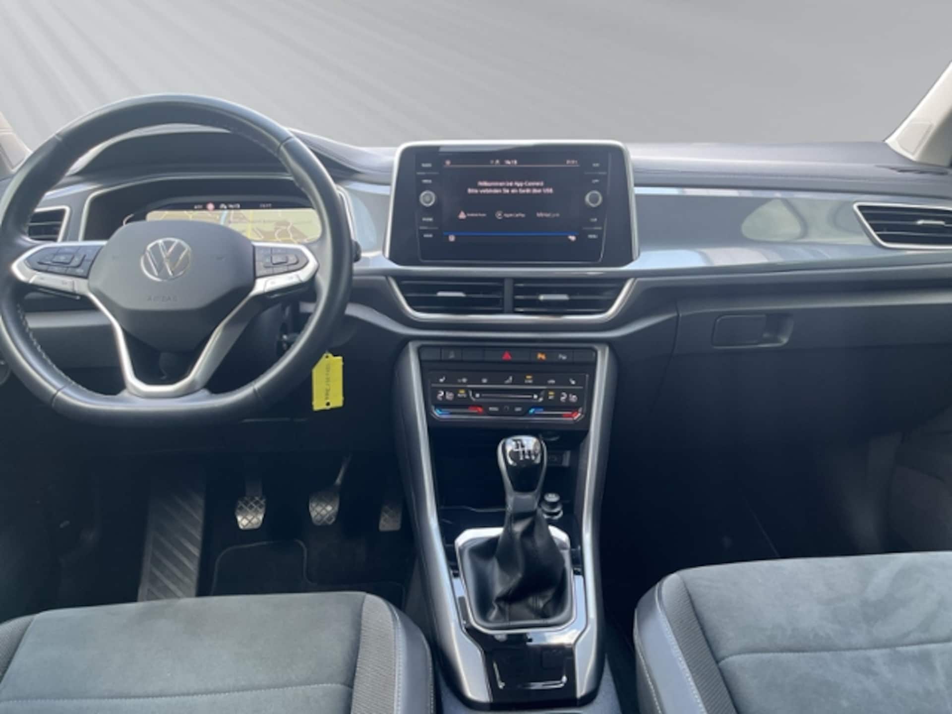 Volkswagen T-Roc Style