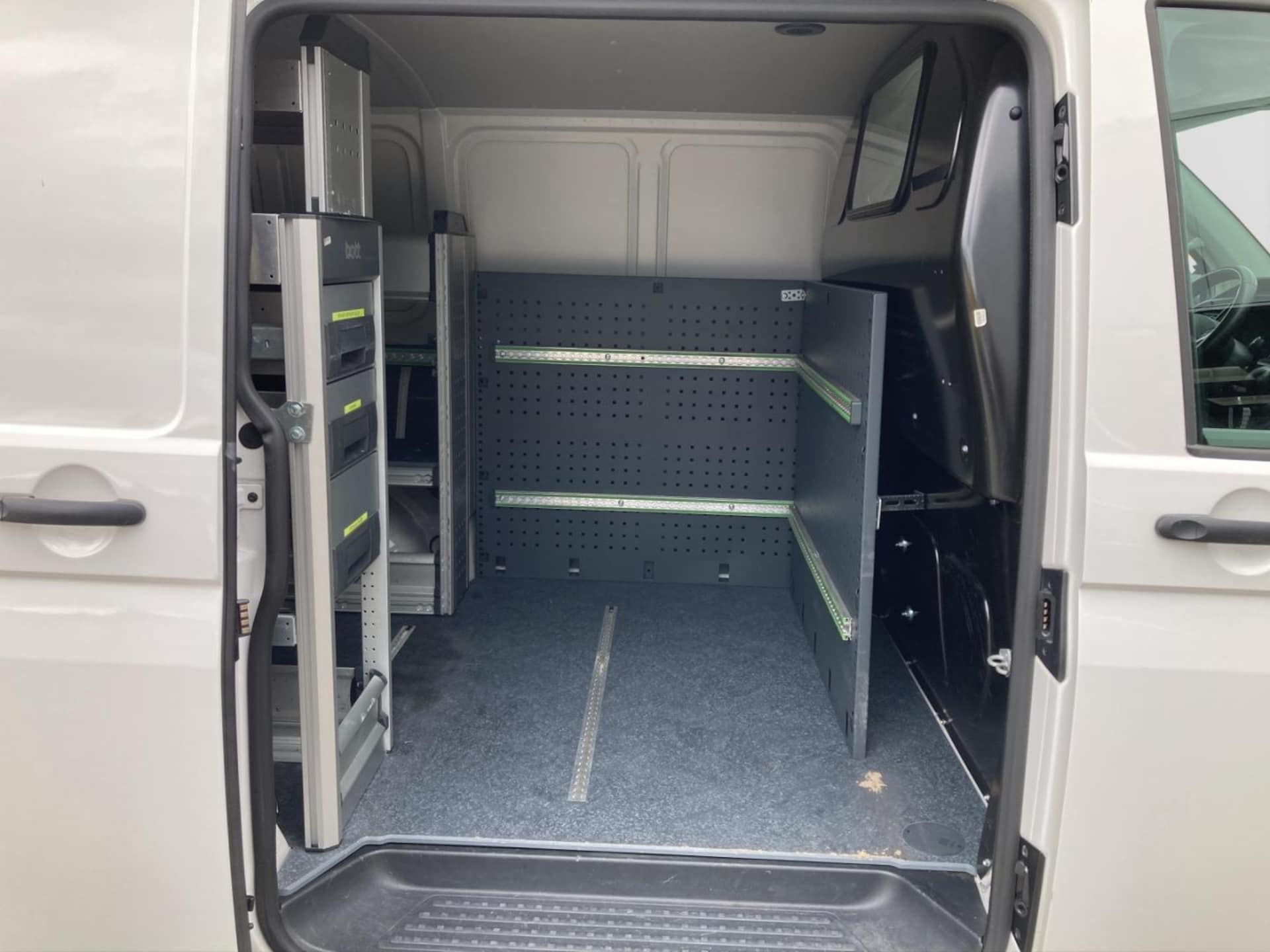 Volkswagen T6.1 Transporter Kasten kurzer Radstand