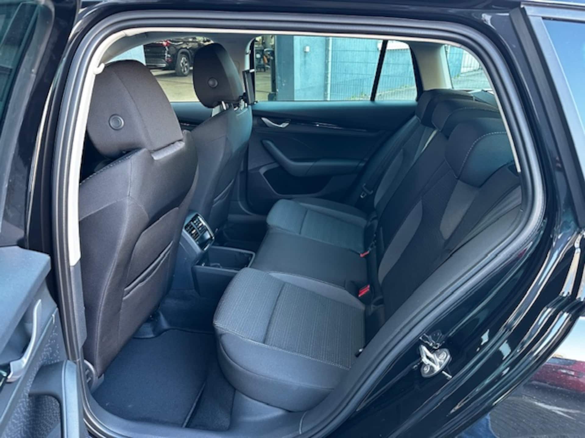Skoda Octavia Combi 130