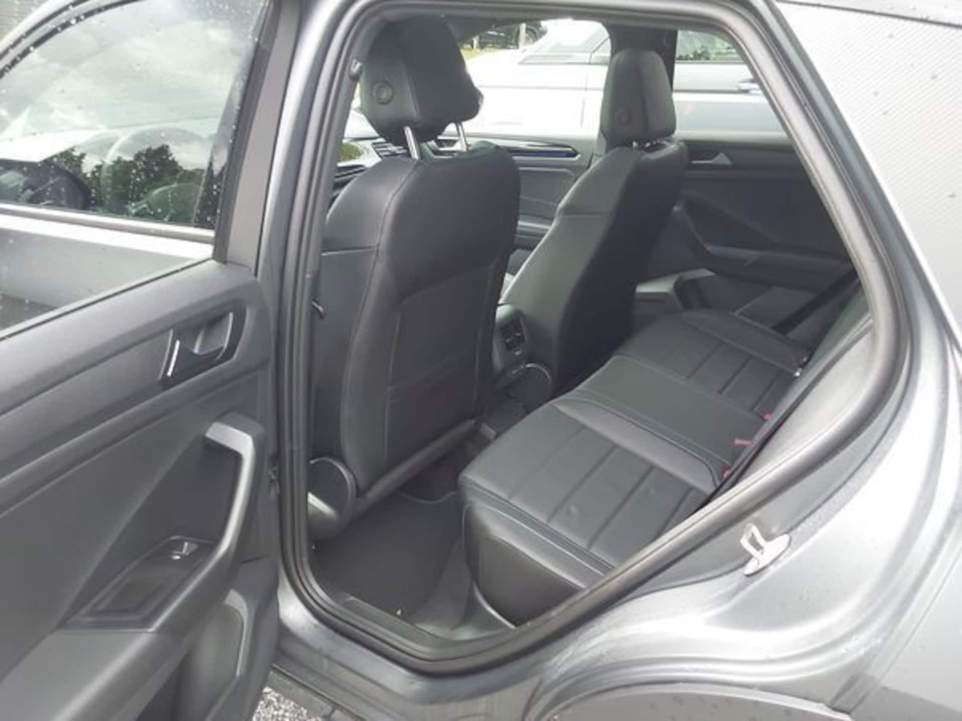 Volkswagen T-Roc R