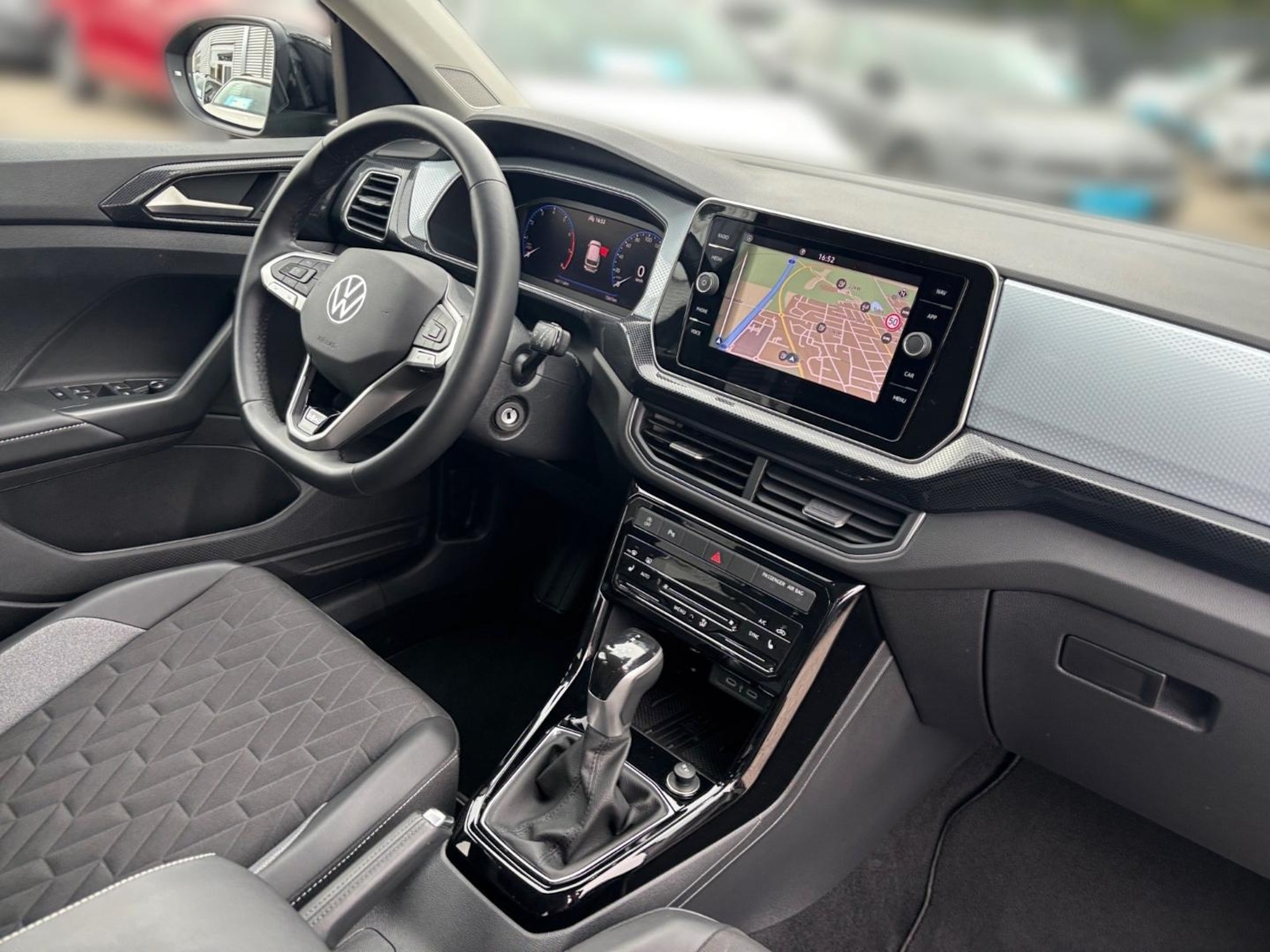 Volkswagen T-Cross – Bild 17