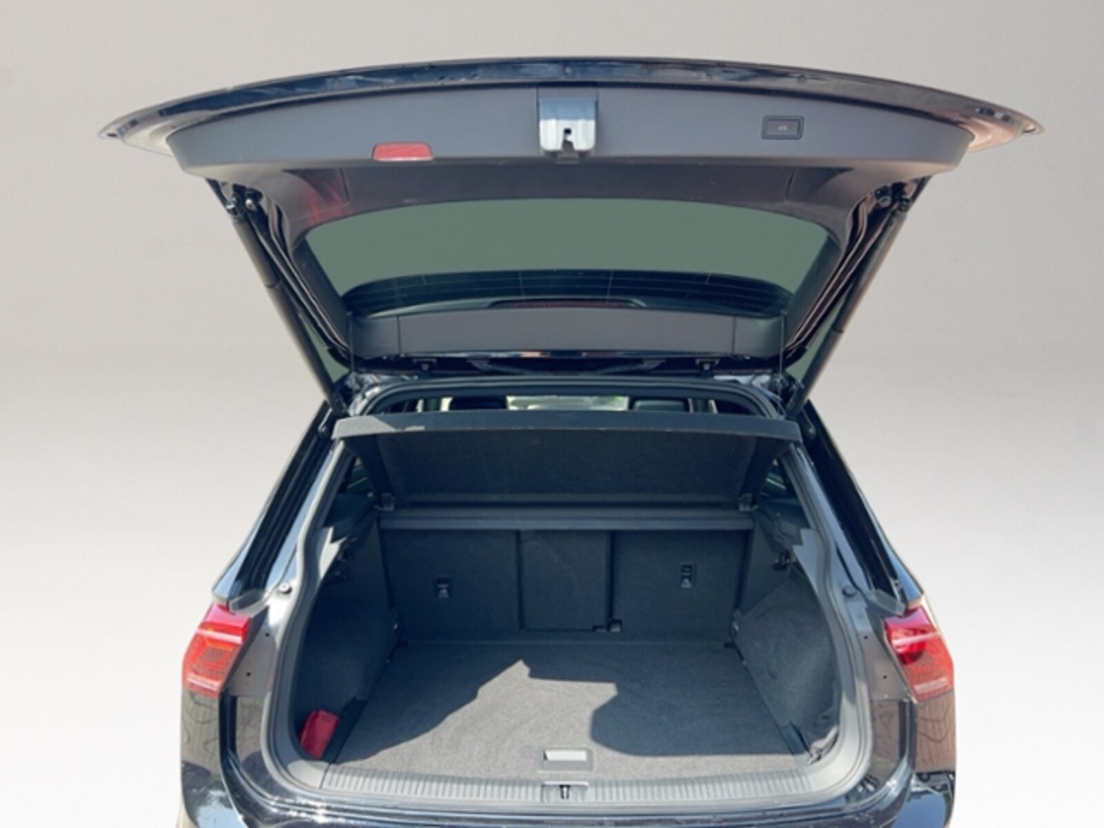 Volkswagen Tiguan – Bild 11