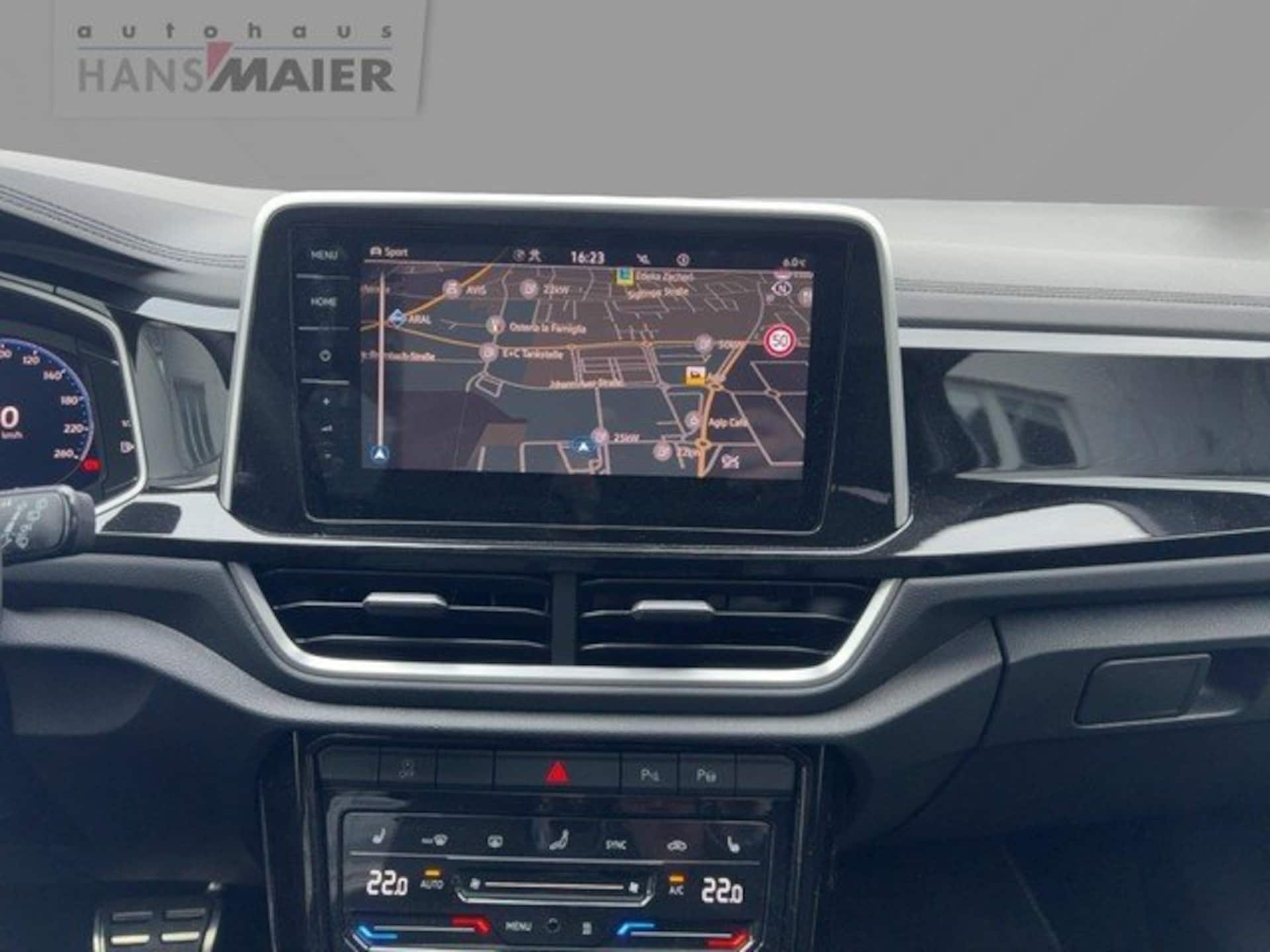 Volkswagen T-Roc R-Line