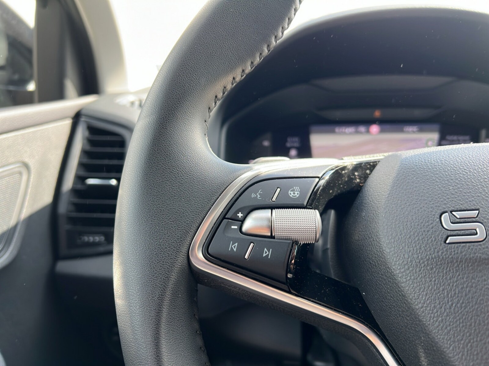 Škoda Karoq – Bild 23