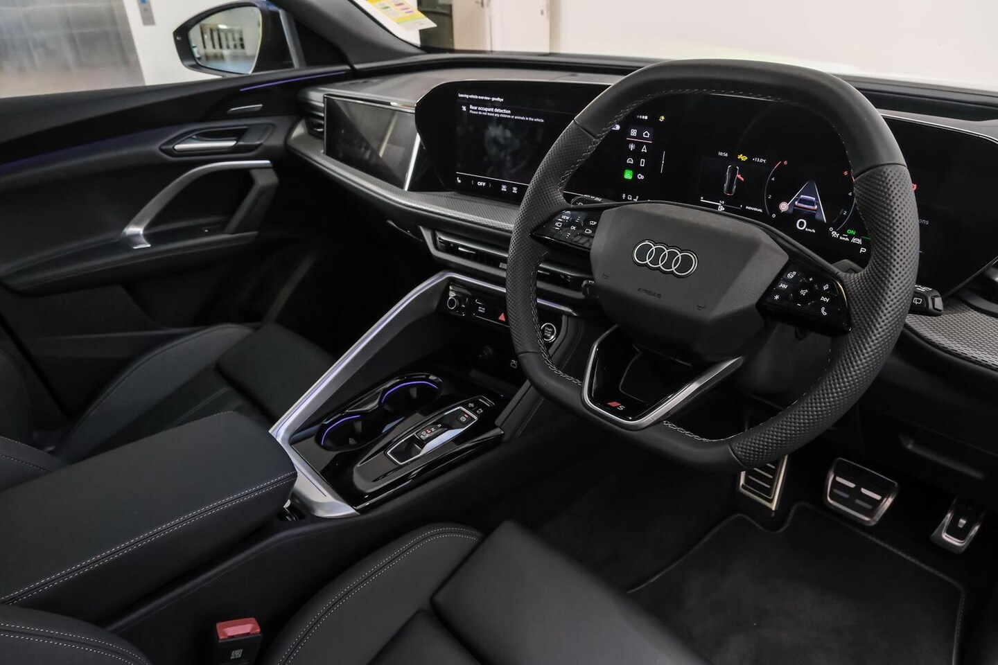 Image about Audi Q5 SUV TDI quattro 150 kW sport