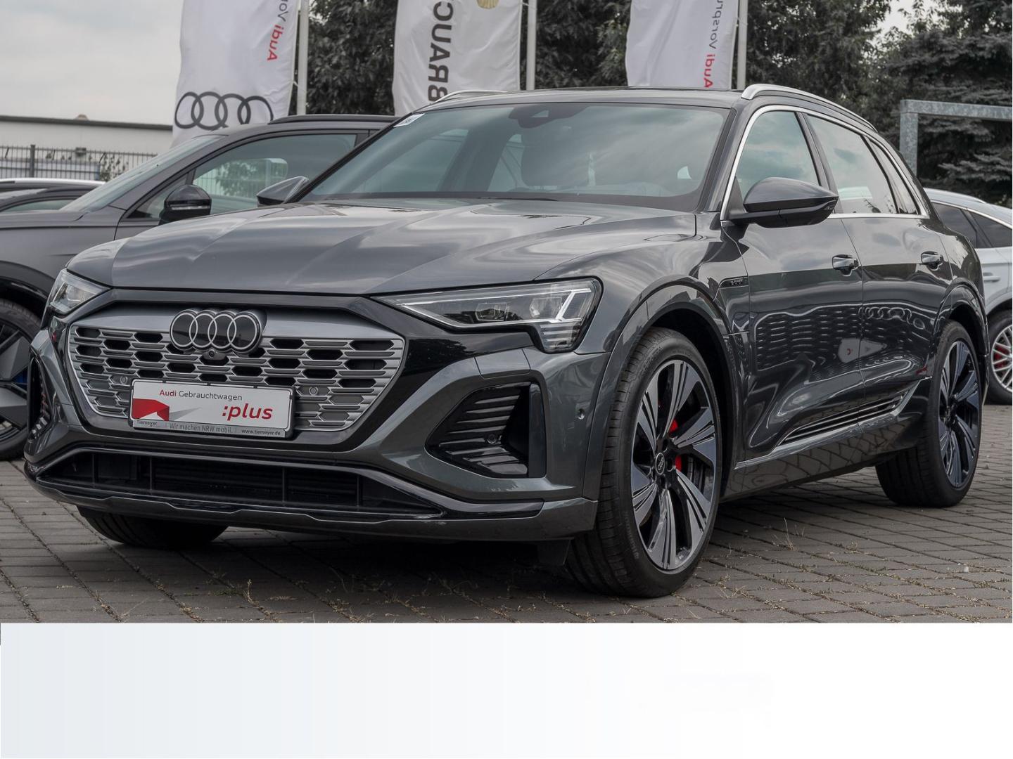 Image about Audi Q8 e-tron S line 55 e-tron quattro