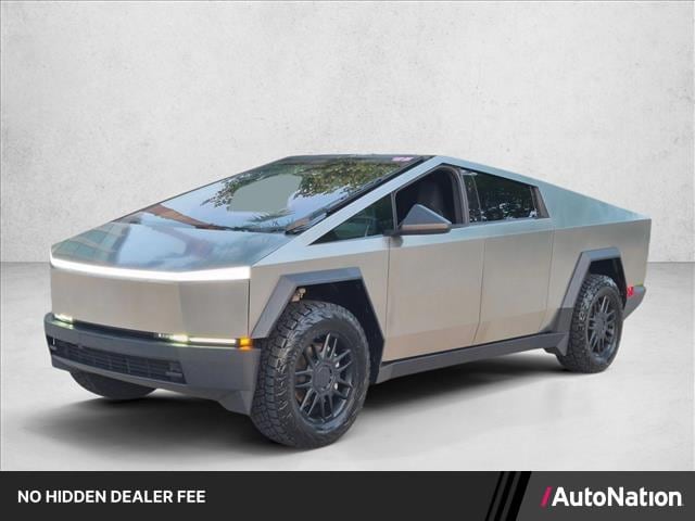 2025 Tesla Cybertruck
