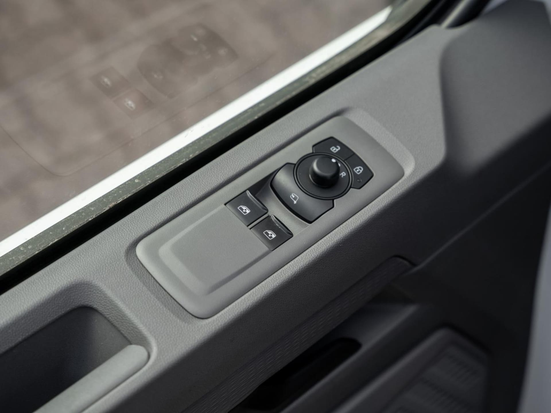 Volkswagen Transporter Kasten kurzer Radstand
